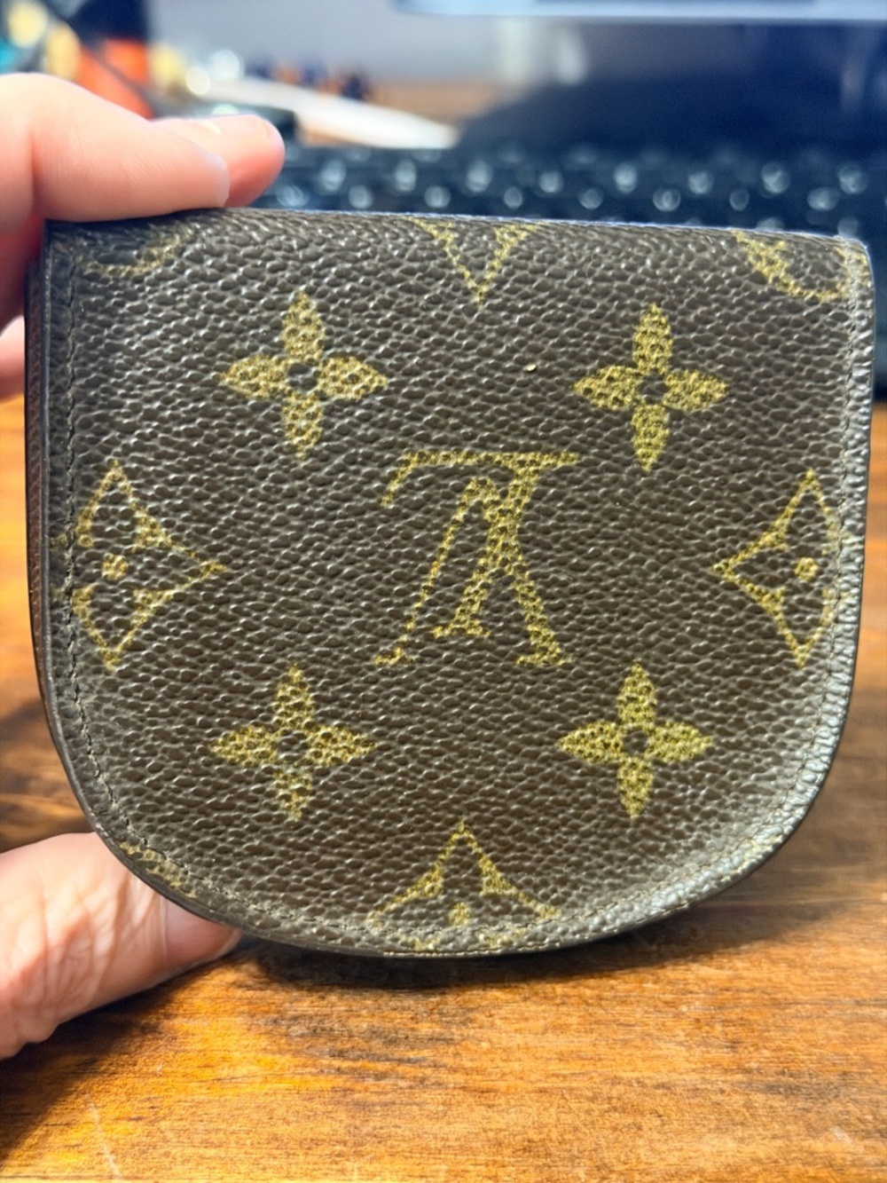 Louis Vuitton Porte Monnaie Coin Purse - Picture 7 of 7
